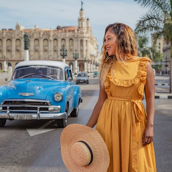 Meet your Posher, Lindsay - Picture 1 of 1